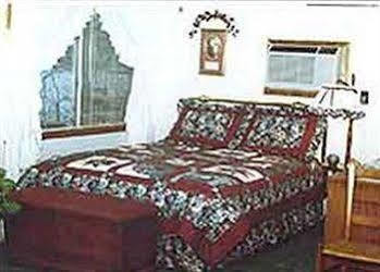 Lakeshore Bed & Breakfast Indian Point Bagian luar foto